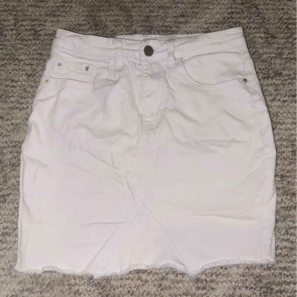 White Women's Shorts